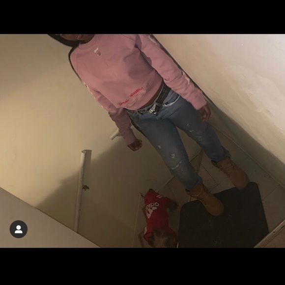 OFF WHITE CHERRY BLOSSOM CROP CREWNECK - Picture 3 of 3